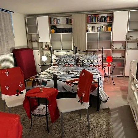 Ml House 1 - Tavernetta Privata In Con Piscina Apartment Podenzano